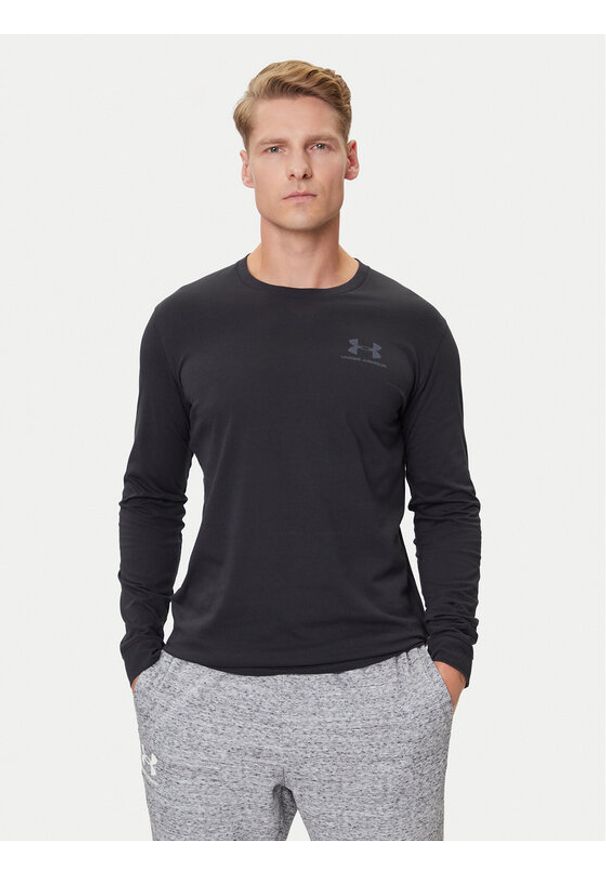 Under Armour Longsleeve Ua Sportstyle Left Chest 1329585 Czarny Loose Fit. Kolor: czarny. Materiał: bawełna, syntetyk. Długość rękawa: długi rękaw