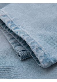 Ombre Clothing - Spodnie jeansowe męskie CARROT FIT z przetarciami – jasnoniebieskie V1 - Rozmiar: XXL. Okazja: na co dzień. Kolor: niebieski. Materiał: jeans. Wzór: aplikacja. Styl: klasyczny, casual #4