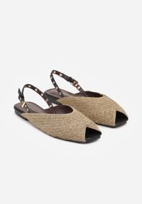 Born2be - Ciemnobeżowe Sandały Ozdobione Plecionką i Aplikacjai Hellia. Okazja: na co dzień. Zapięcie: sprzączka. Kolor: beżowy. Materiał: jeans. Wzór: aplikacja. Sezon: lato. Styl: klasyczny, casual, elegancki #3