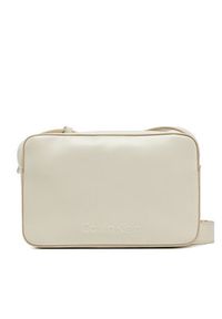 Calvin Klein Torebka Embossed Logo Camera Bag K60K612555 Beżowy. Kolor: beżowy. Materiał: skórzane #2