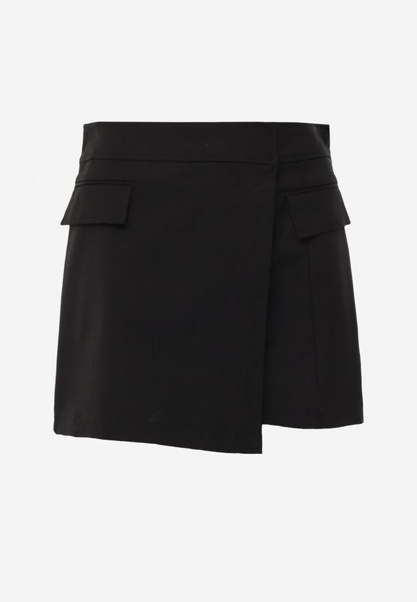 Renee - Czarne Asymetryczne Spódnico-Szorty z Bawełną i Imitacją Kieszeni Tinabel. Kolor: czarny. Materiał: bawełna. Długość: krótkie. Styl: street