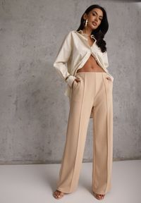 Renee - Beżowe Bawełniano-Wiskozowe Spodnie o Eleganckim Kroju w Kant Tinawre. Okazja: na co dzień. Kolor: beżowy. Materiał: wiskoza, bawełna. Wzór: gładki. Styl: elegancki #5