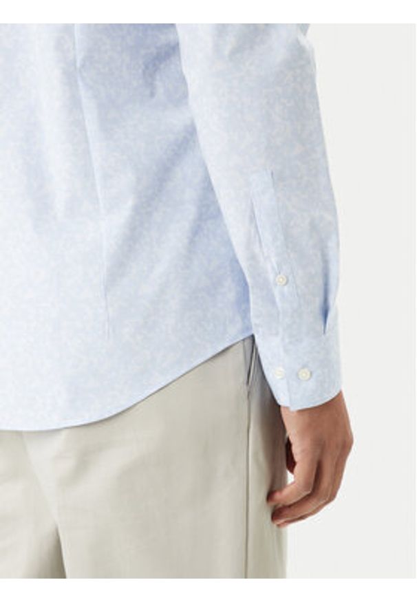 Calvin Klein Koszula LV019EU109 Niebieski Slim Fit. Kolor: niebieski. Materiał: bawełna