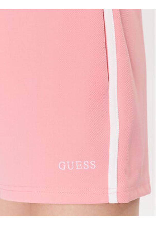 Guess Szorty sportowe Signature V3GD00 KBO62 Różowy Loose Fit. Kolor: różowy. Materiał: syntetyk
