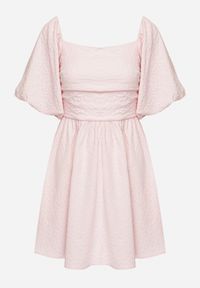 Born2be - Różowa Sukienka Rozkloszowana z Bufiastymi Rękawami i Kwadratowym Dekoltem Galzemis. Okazja: na co dzień. Typ kołnierza: dekolt kwadratowy. Kolor: różowy. Styl: casual, elegancki, klasyczny #5