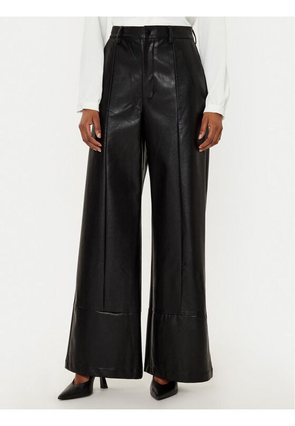 BARDOT - Bardot Spodnie z imitacji skóry 58936PB Czarny Slim Fit. Kolor: czarny. Materiał: syntetyk