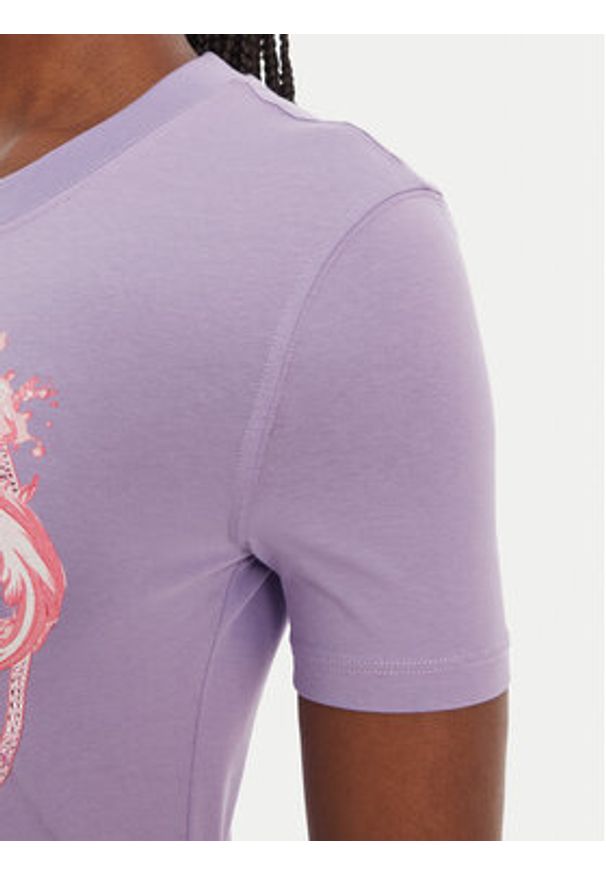 Versace Jeans Couture T-Shirt 80HAHE01 CJ02E Fioletowy Slim Fit. Kolor: fioletowy. Materiał: bawełna