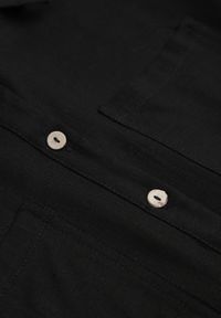 Renee - Czarna Koszula z Lnem Bawełną i Szerokimi Rękawami Moontwist. Okazja: na co dzień. Kolor: czarny. Materiał: bawełna, len. Styl: casual #2