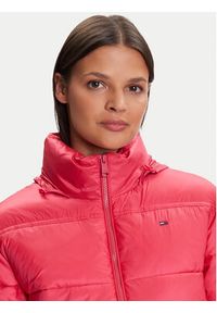 Tommy Jeans Kurtka zimowa DW0DW21619 Czerwony Relaxed Fit. Kolor: czerwony. Materiał: syntetyk. Sezon: zima #3