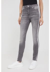 Calvin Klein Jeans jeansy damskie high waist. Stan: podwyższony. Kolor: szary