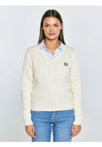 Big-Star - Sweter damski ze splotem warkoczowym z dekoltem v-neck kremowy Nisa 100. Kolor: kremowy. Materiał: bawełna, poliamid, włókno. Długość: długie. Wzór: ze splotem. Styl: klasyczny #1