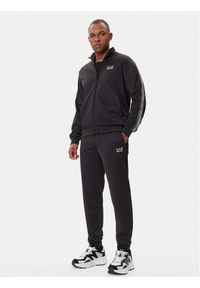 EA7 Emporio Armani Dres 7M000970 AF12449 UC001 Czarny Regular Fit. Kolor: czarny. Materiał: syntetyk
