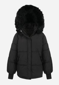 Born2be - Czarna Kurtka Oversize z Futrzanym Kapturem Vugovi. Kolor: czarny. Materiał: futro. Długość rękawa: długi rękaw. Długość: długie. Wzór: aplikacja. Sezon: zima #2