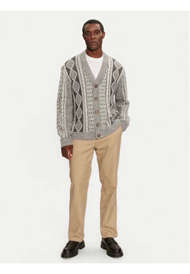 Brave Soul Kardigan MK-248ASHBERY Szary Regular Fit. Kolor: szary. Materiał: syntetyk