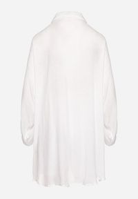 Born2be - Biały Komplet Koszula z Długim Rękawem Szorty Tordia. Kolor: biały. Materiał: tkanina #6