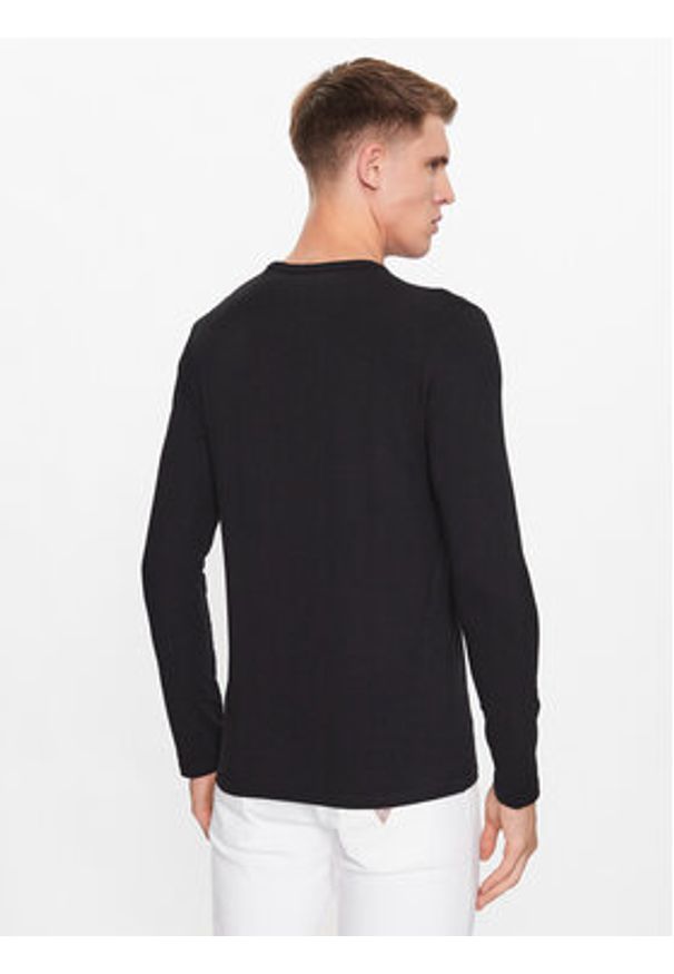 Guess Longsleeve M3YI29 J1314 Czarny Slim Fit. Kolor: czarny. Materiał: bawełna. Długość rękawa: długi rękaw