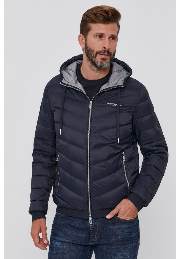 Armani Exchange - Kurtka puchowa. Okazja: na co dzień. Typ kołnierza: kaptur. Kolor: niebieski. Materiał: puch. Wzór: gładki. Styl: casual
