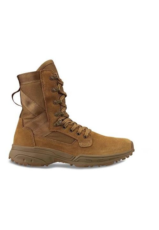 Buty trekkingowe męskie Garmont T8 Nfs 670 Regular Coyote. Wysokość cholewki: za kostkę. Zapięcie: sznurówki. Kolor: brązowy, wielokolorowy. Materiał: zamsz, skóra, materiał, guma, syntetyk. Szerokość cholewki: normalna. Sport: turystyka piesza