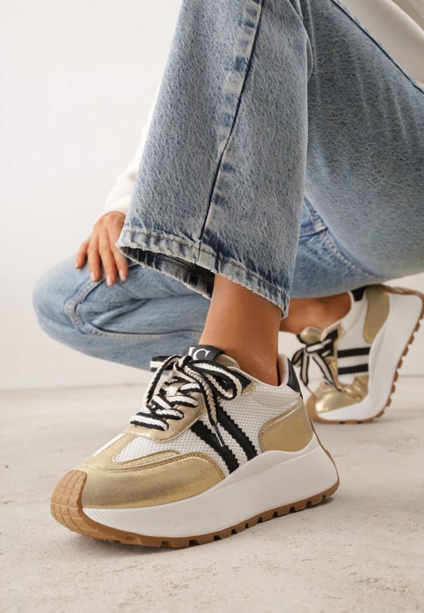 Born2be - Złote Sneakersy VICES w Stylu Streetwearowym na Grubej Podeszwie Ilinatea. Okazja: na co dzień. Kolor: złoty. Materiał: jeans