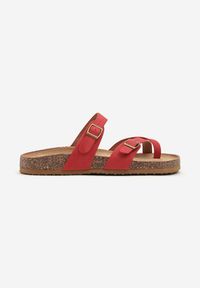 Born2be - Czerwone Klapki Japonki na Korkowej Podeszwie Zdobione Klamrami Idaliora. Okazja: na plażę. Kolor: czerwony. Materiał: jeans. Wzór: aplikacja. Sezon: lato #4
