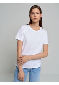 Big-Star - Koszulka damska biała Dorizi 101. Kolor: biały. Materiał: materiał, skóra, bawełna. Długość rękawa: krótki rękaw. Długość: krótkie. Wzór: gładki #2
