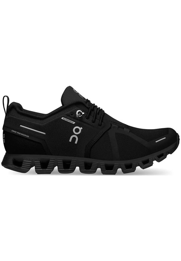 Buty do chodzenia damskie On On On Cloud 5 Waterproof. Zapięcie: sznurówki. Kolor: czarny. Materiał: materiał, syntetyk. Szerokość cholewki: normalna. Sport: turystyka piesza