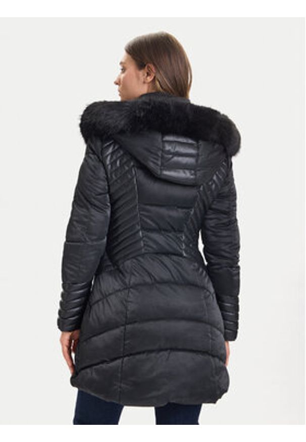 Guess Kurtka zimowa New Oxana W4BL61 WGLZ0 Czarny Regular Fit. Kolor: czarny. Materiał: syntetyk. Sezon: zima