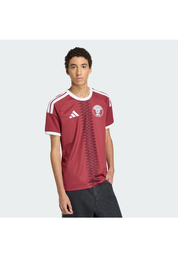 Adidas - Koszulka podstawowa Qatar 26. Kolor: czerwony. Technologia: ClimaCool (Adidas). Sport: piłka nożna