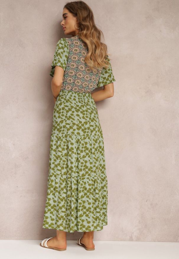 Renee - Ciemnozielona Sukienka Rozkloszowana Maxi z Wiskozy Ophitria. Kolor: zielony. Materiał: wiskoza. Długość: maxi