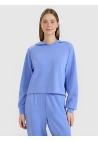 4f - 4F Bluza dresowa nierozpinana z modalem damska - niebieska S. Okazja: na co dzień. Typ kołnierza: bez kaptura. Kolor: niebieski. Materiał: dresówka. Długość rękawa: raglanowy rękaw. Wzór: gładki, ze splotem. Styl: klasyczny, sportowy, casual. Sport: fitness