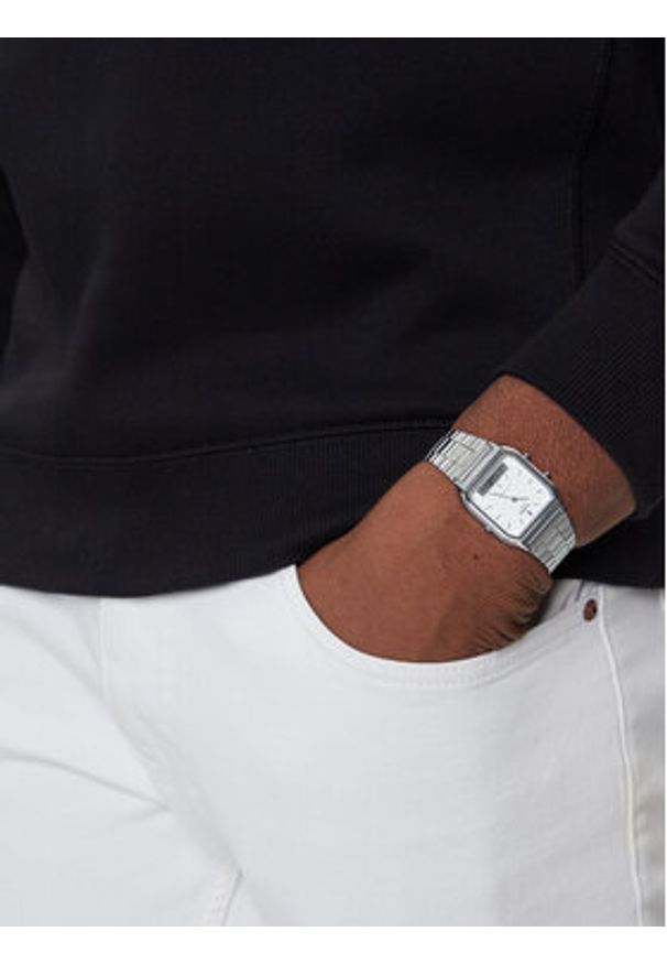 Casio Zegarek AQ-230A-7DMQYES Srebrny. Kolor: srebrny