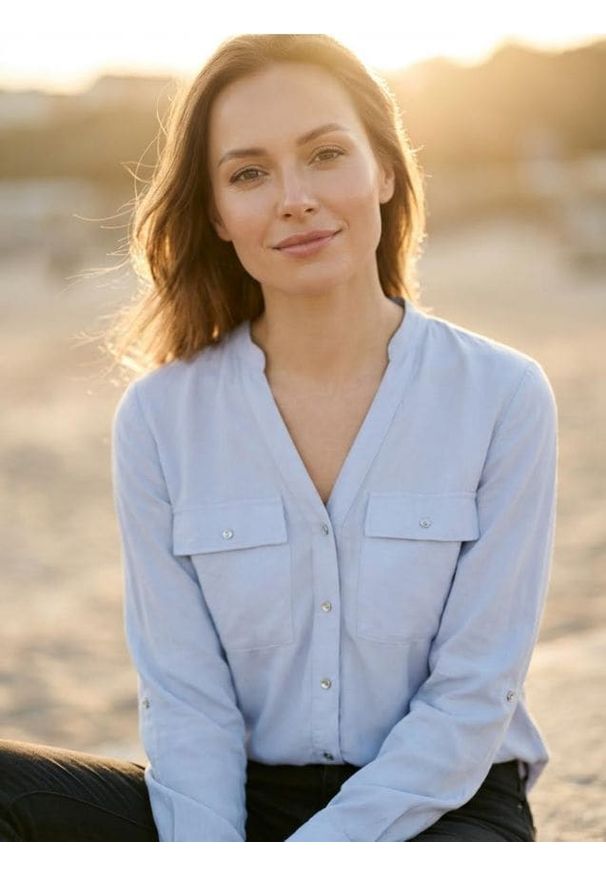 Sinsay - Koszula z długim rękawem - błękitny. Kolor: niebieski. Długość rękawa: długi rękaw. Długość: długie