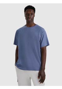 4f - 4F T-shirt oversize gładki męski - granatowy M. Okazja: na co dzień. Kolor: niebieski. Materiał: jersey, materiał, bawełna. Długość rękawa: krótki rękaw. Długość: krótkie. Wzór: gładki. Styl: casual, klasyczny, sportowy #1