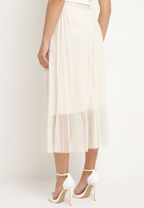 Born2be - Jasnobeżowa Tiulowa Spódnica z Elastyczną Gumką w Talii Rissayne. Okazja: na co dzień. Kolor: beżowy. Materiał: tiul. Styl: casual