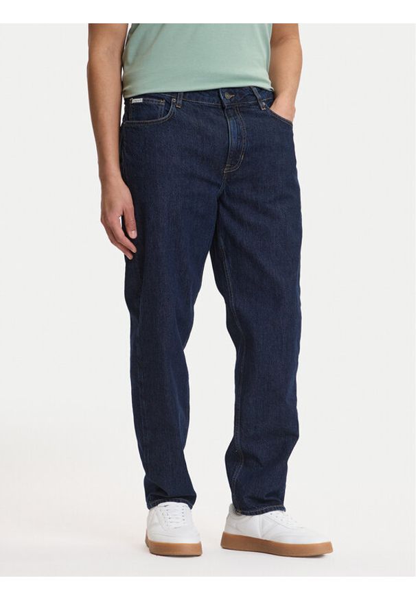 Guess Jeans Jeansy M5GA90 D5M55 Granatowy Relaxed Fit. Kolor: niebieski