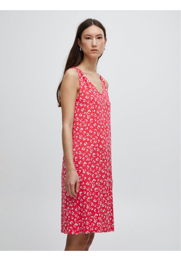 ICHI Sukienka letnia 20118422 Czerwony Regular Fit. Kolor: czerwony. Sezon: lato