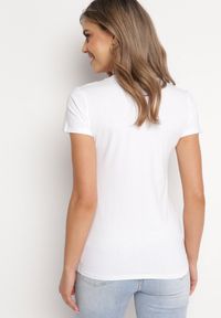 Born2be - Biały Bawełniany T-shirt z Ozdobnym Napisem i Cekinami Oriella. Okazja: do pracy. Kolor: biały. Materiał: bawełna. Wzór: napisy