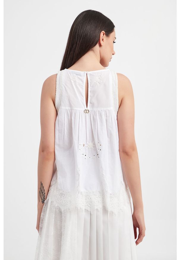 Twinset Milano - Top TWINSET. Materiał: koronka. Długość rękawa: bez rękawów. Wzór: aplikacja, koronka, ażurowy, haft