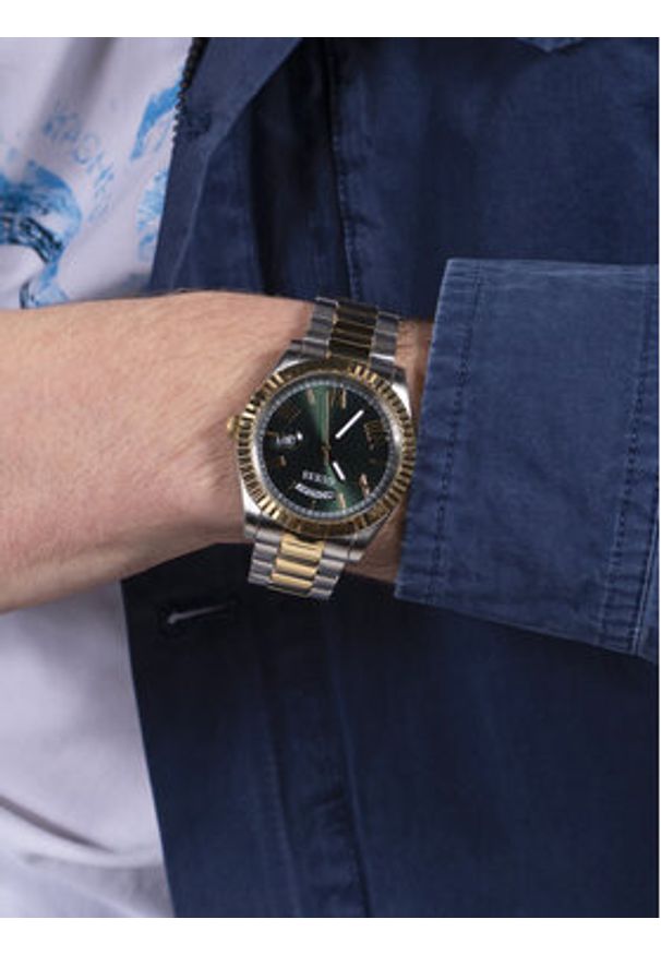 Guess Zegarek Connoisseaur GW0265G8 Srebrny. Kolor: srebrny