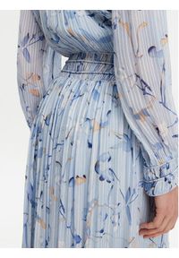 BOSS Sukienka codzienna 50530539 Błękitny Regular Fit. Okazja: na co dzień. Kolor: niebieski. Materiał: jedwab. Typ sukienki: proste. Styl: casual