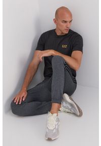 Adidas - adidas Spodnie męskie kolor szary z aplikacją. Kolor: szary. Materiał: bawełna, materiał, dzianina. Wzór: aplikacja #3
