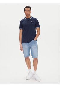 Fila Polo Lubeek FAM0898 Granatowy Regular Fit. Typ kołnierza: polo. Kolor: niebieski. Materiał: bawełna #5