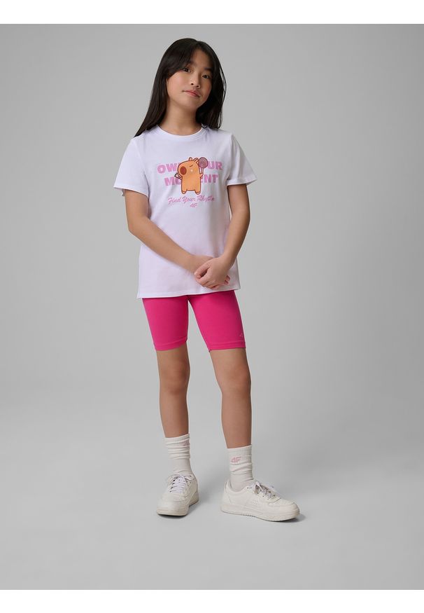 4f - 4F T-shirt regular z nadrukiem dziewczęcy - biały 152 (11-12 lat). Okazja: na spacer, na co dzień, na uczelnię. Kolor: biały. Materiał: dzianina, bawełna, skóra, materiał. Wzór: nadruk. Sezon: lato. Styl: casual