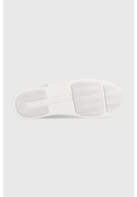 Armani Exchange sneakersy kolor biały. Nosek buta: okrągły. Zapięcie: sznurówki. Kolor: biały. Materiał: guma #4