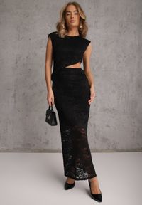 Renee - Czarna Wieczorowa Sukienka z Koronki z Asymetrycznym Wycięciem w Talii Kalimeia. Okazja: na imprezę. Kolor: czarny. Materiał: koronka. Wzór: koronka. Typ sukienki: asymetryczne. Styl: wizytowy. Długość: maxi #8