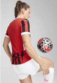 Puma - Damska koszulka domowa AC Milan 24/25 PUMA For All Time Red Black. Kolor: czerwony, wielokolorowy, czarny. Sport: piłka nożna