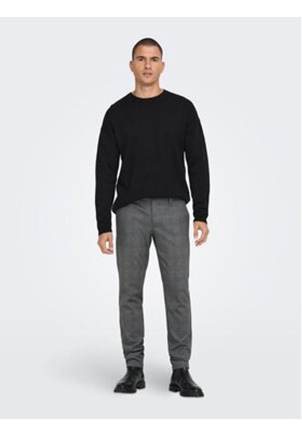Only & Sons Chinosy 22019887 Szary Slim Tapered Fit. Kolor: szary. Materiał: syntetyk