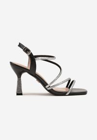 Born2be - Czarne Sandały Vices na Obcasie Zdobione Cyrkoniami Galestia. Zapięcie: pasek. Kolor: czarny. Materiał: jeans. Wzór: aplikacja. Obcas: na obcasie. Styl: elegancki. Wysokość obcasa: średni