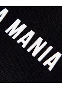 LA MANIA - Krótki czarny t-shirt Zion. Kolor: czarny. Materiał: bawełna. Długość: krótkie. Wzór: aplikacja, nadruk #3
