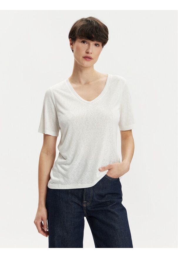 only - ONLY T-Shirt Elise 15257390 Biały Regular Fit. Kolor: biały. Materiał: syntetyk, wiskoza